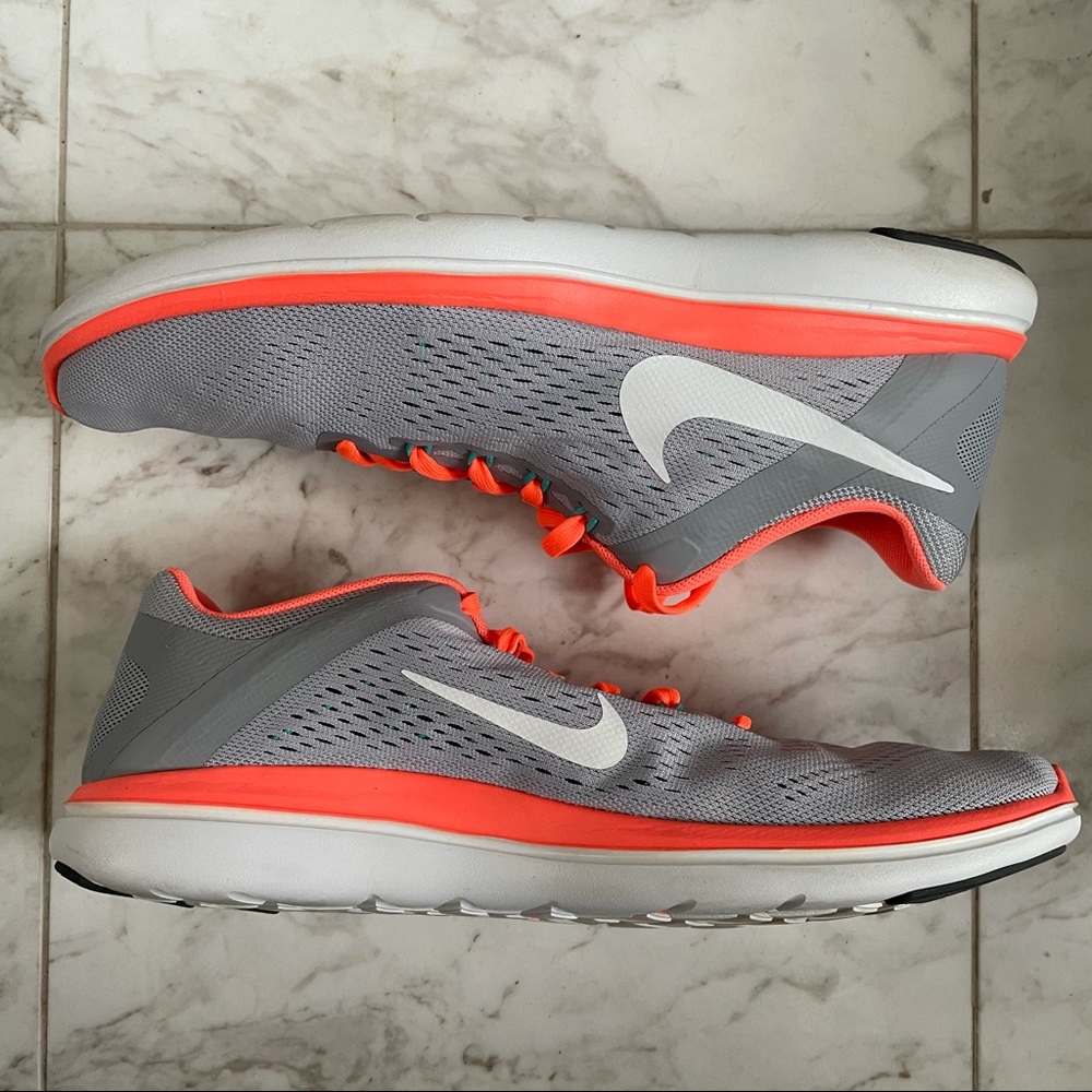Nike Flex Run, Size 10, Lightly Worn